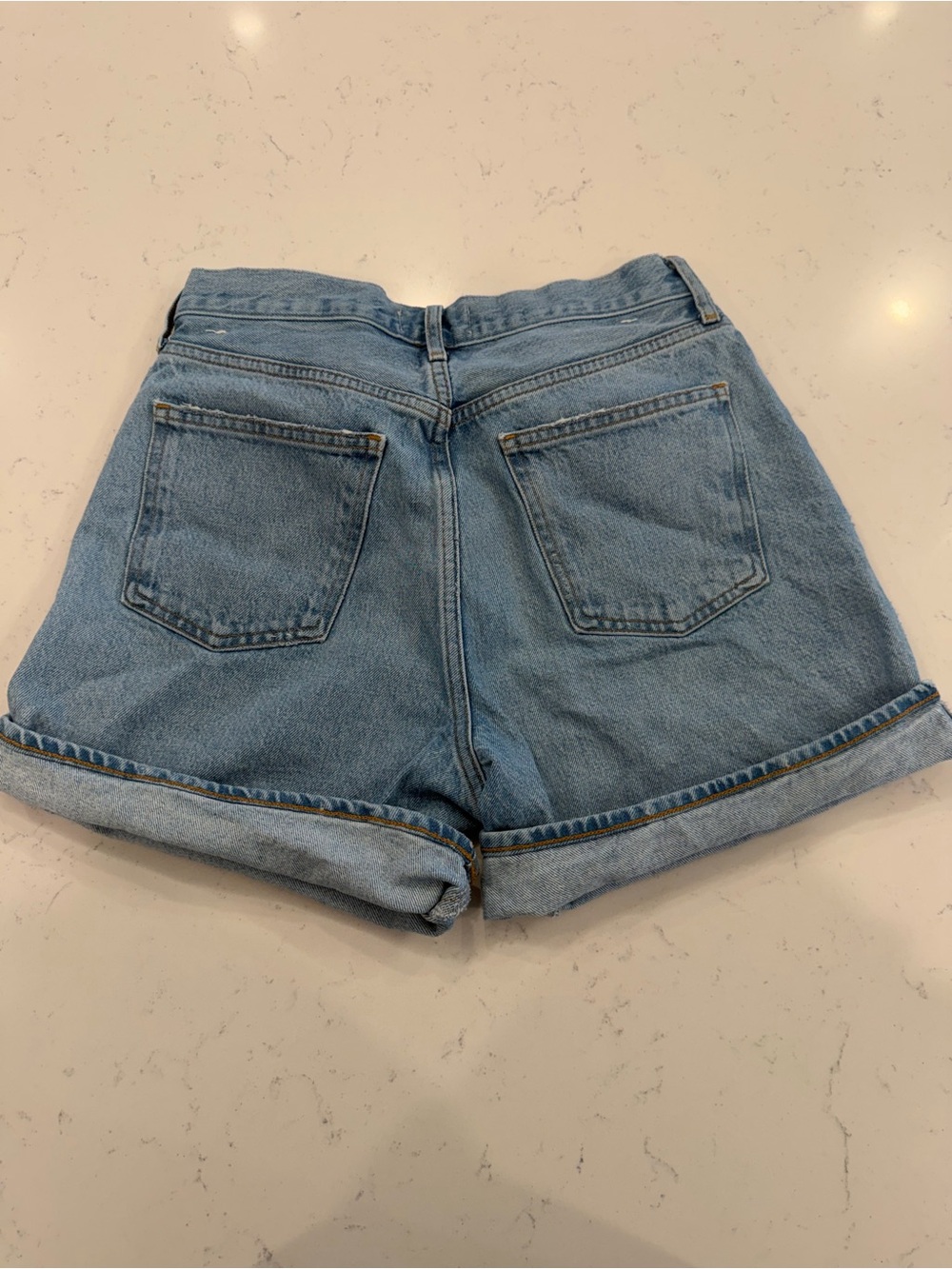 Agolde Dame Short High Rise Baggy mid length Size 27 light  denim - Picture 4 of 7